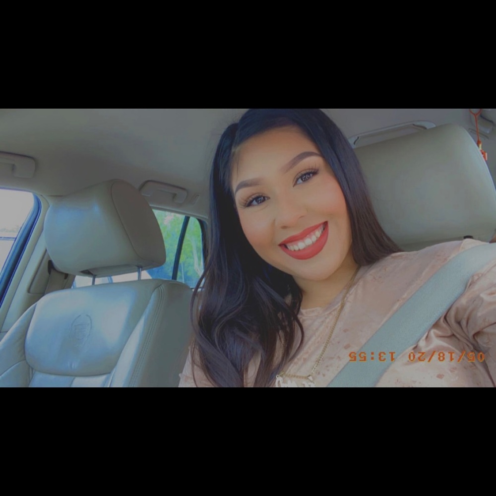 Meet your Posher, Molly